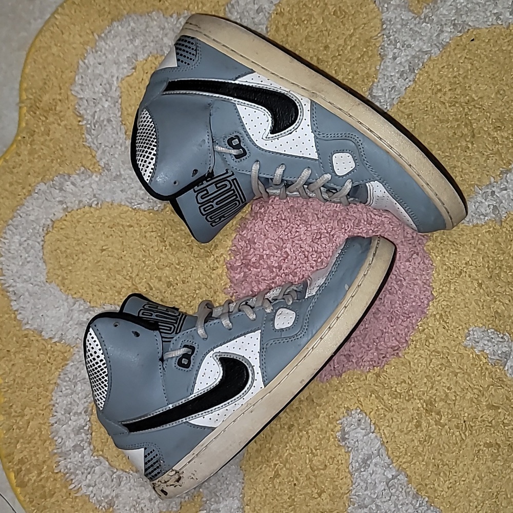Nike force high top sneakers baby blue lace up retro 2014 6.5Y